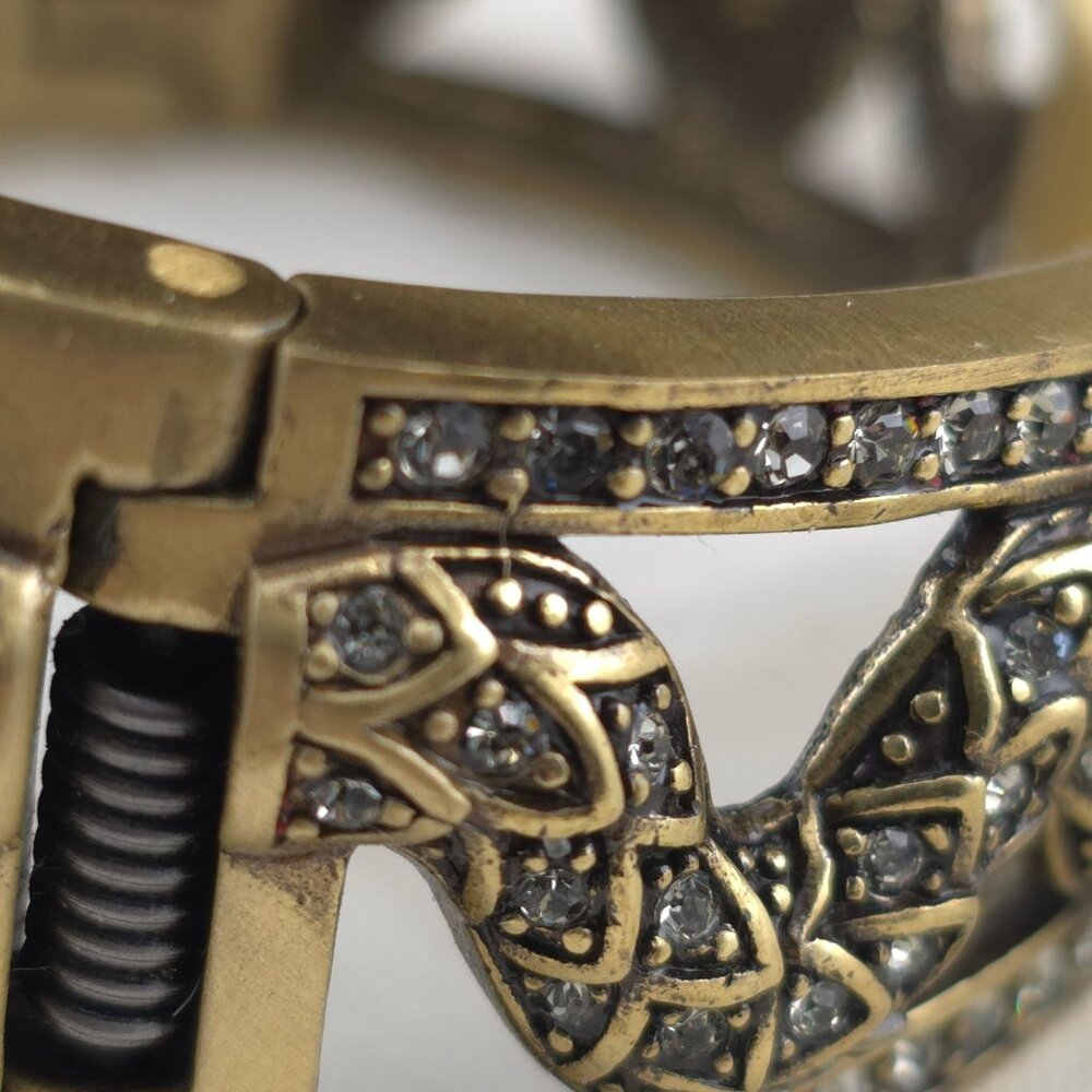 Heidi Daus Double Dragon Snake Clamper Gold-Tone Rhinestones Hinged Bracelet - Picture 6 of 12